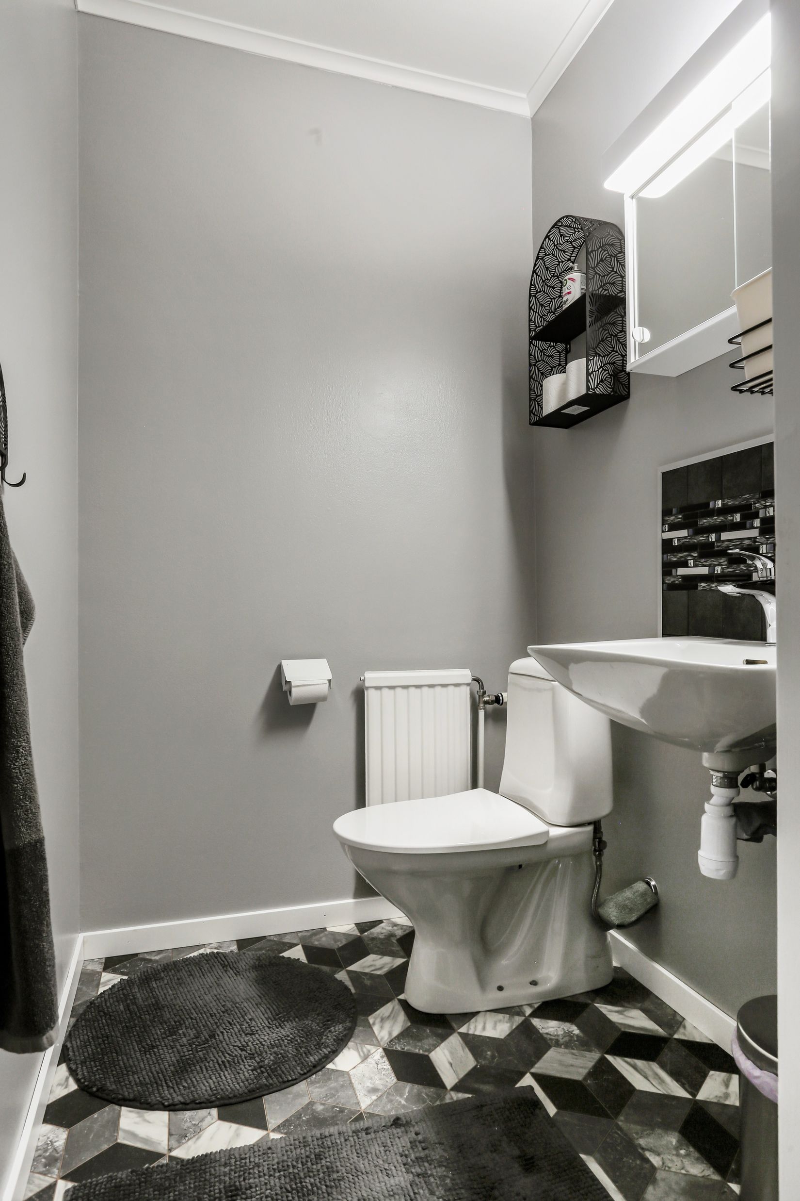 Villa, Gådeåvägen 9 & 11, Gådeåstaden, Härnösand