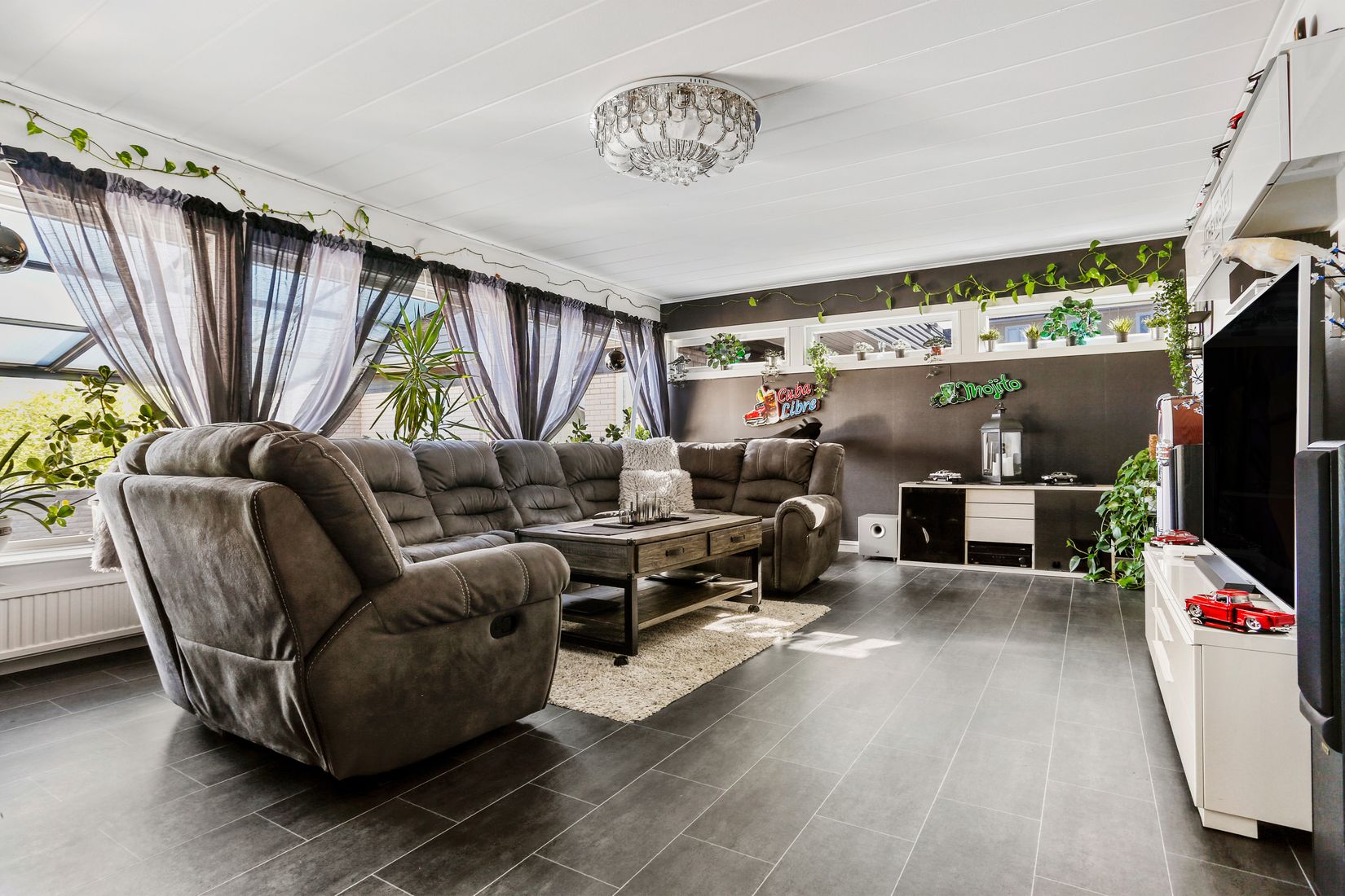 Villa, Gådeåvägen 9 & 11, Gådeåstaden, Härnösand