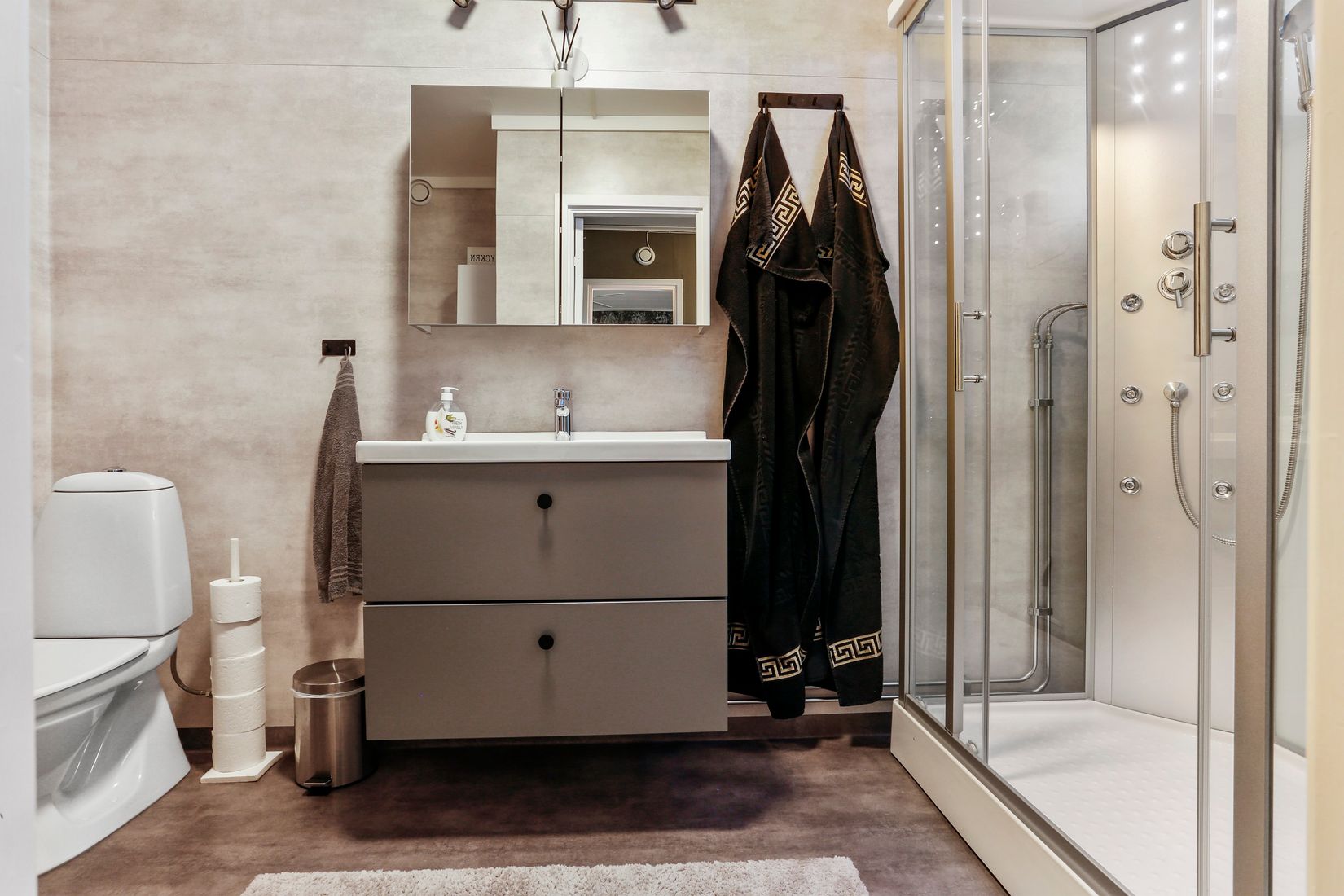 Villa, Gådeåvägen 9 & 11, Gådeåstaden, Härnösand