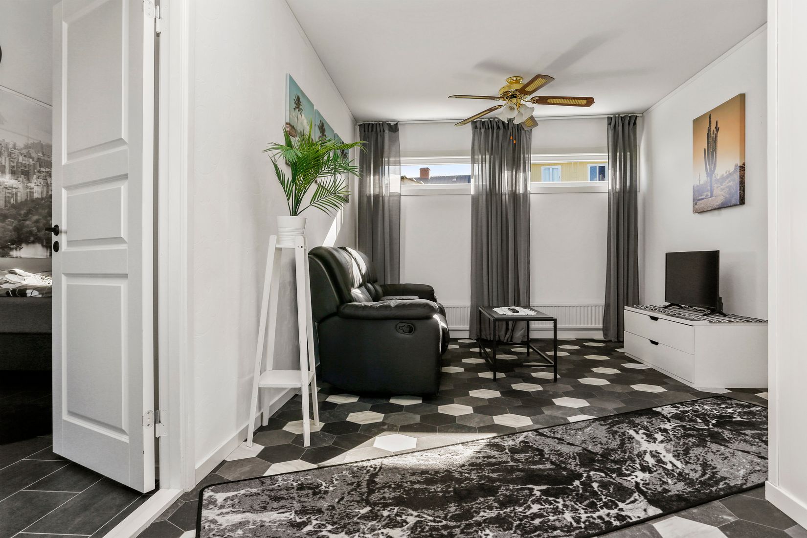 Villa, Gådeåvägen 9 & 11, Gådeåstaden, Härnösand