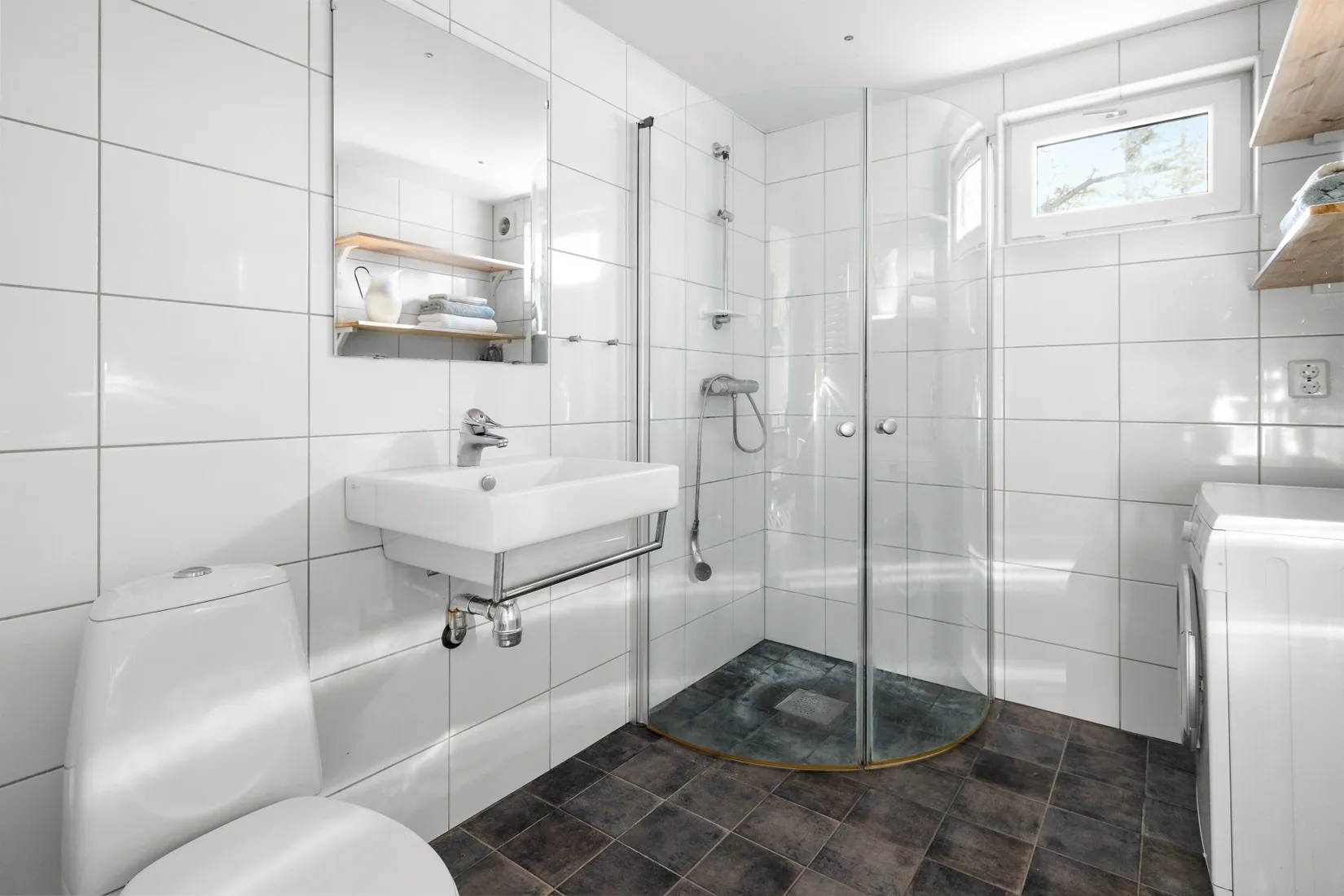 Villa, Fridhemsvägen 17, Ljusterö, Österåker