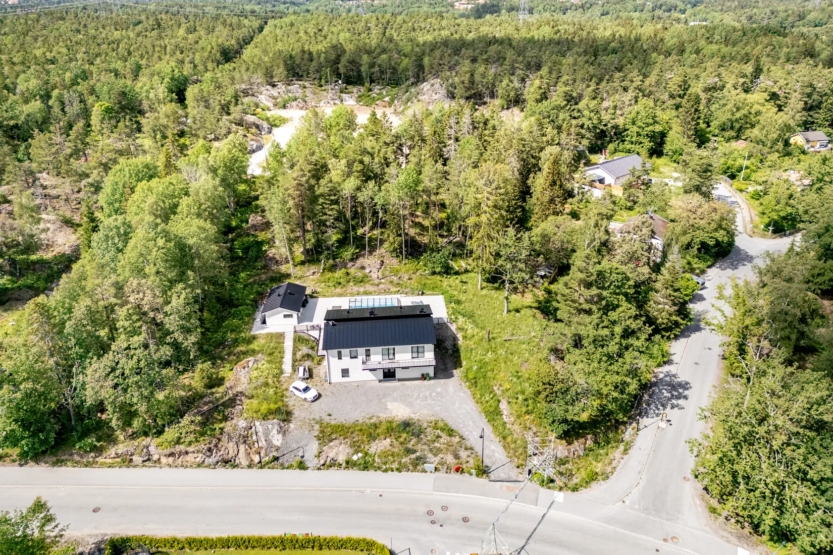 Tomt, Högmoravägen 27, Högmora, Huddinge