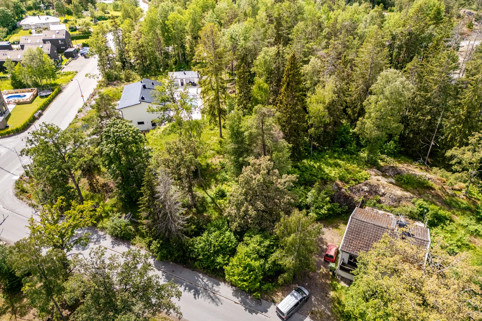 Tomt, Högmoravägen 27, Högmora, Huddinge