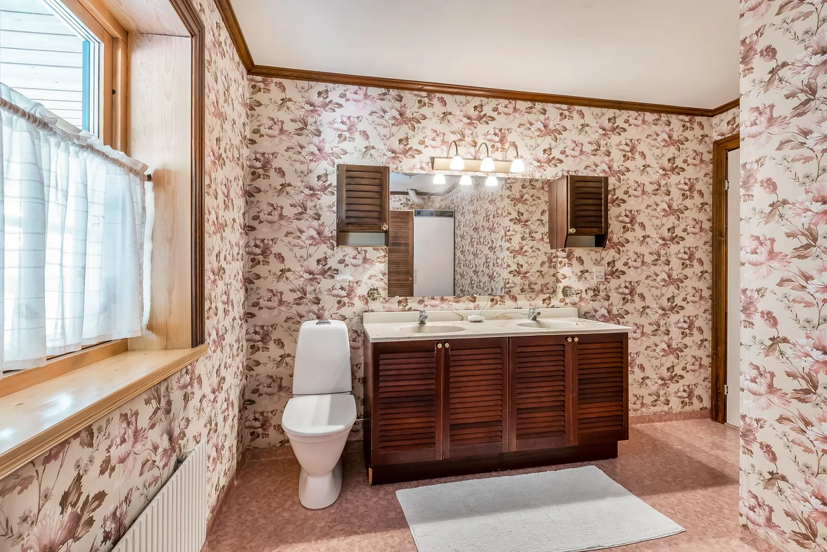 Villa, Trollskuruvägen 22, Rättvik