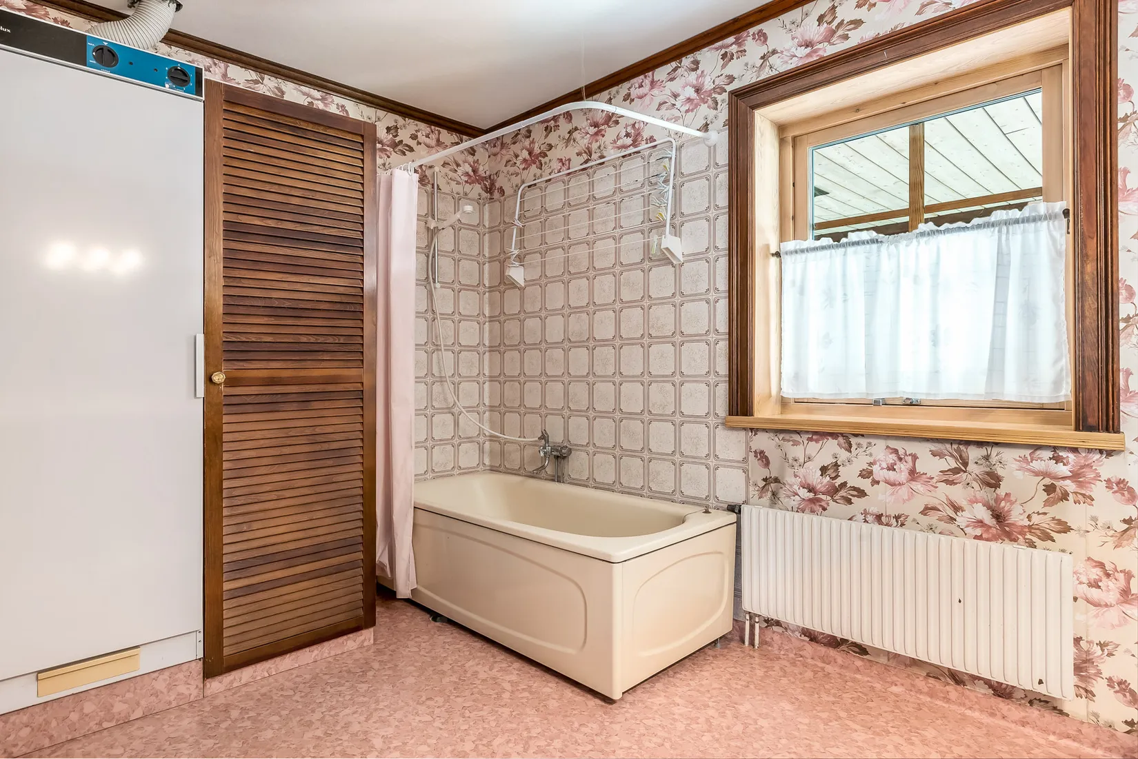 Villa, Trollskuruvägen 22, Rättvik