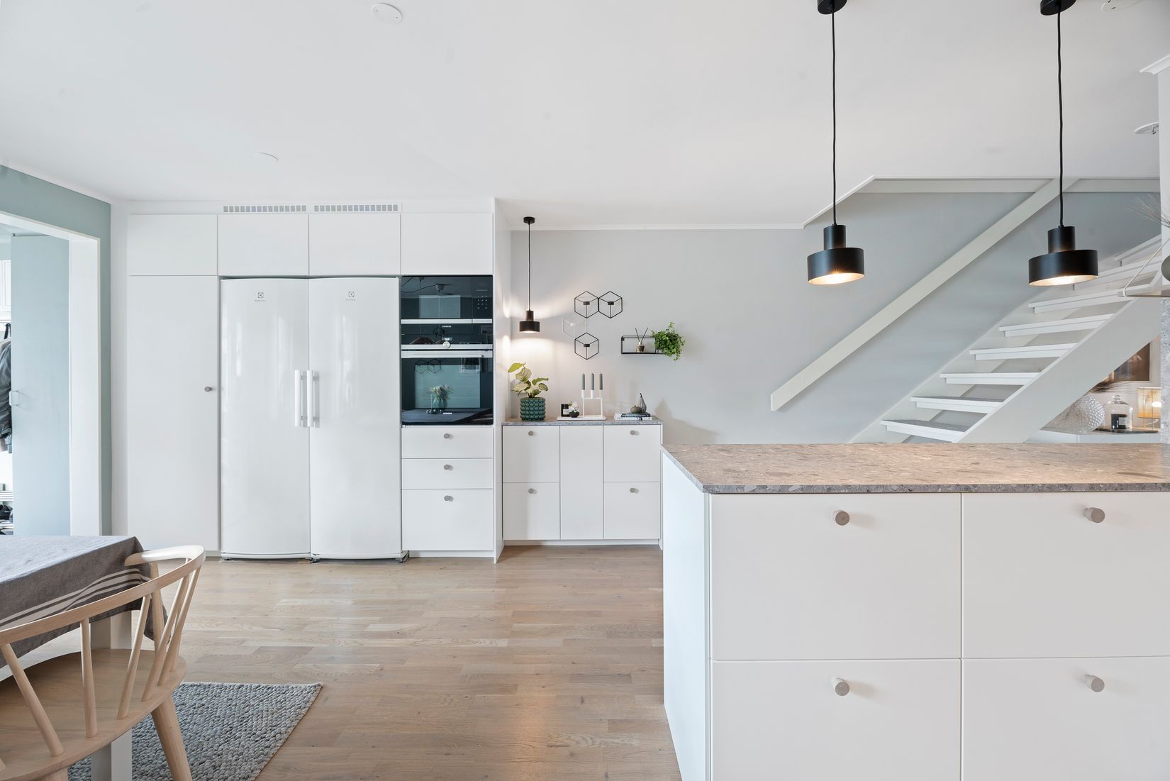 Radhus, Nöthårsvägen 49, Nåntuna, Uppsala