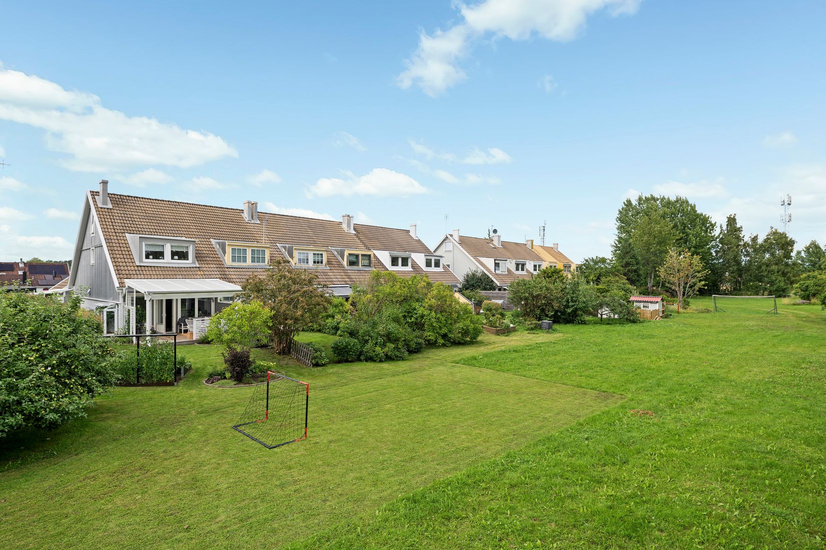 Radhus, Nöthårsvägen 49, Nåntuna, Uppsala