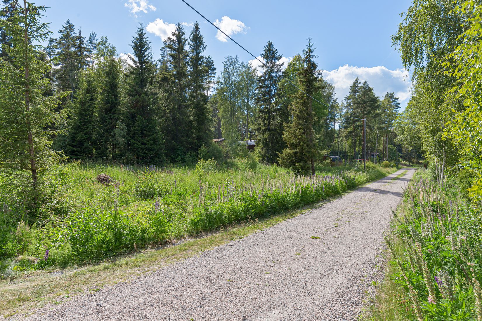 Tomt, Axtorpsvägen 17, Enköping