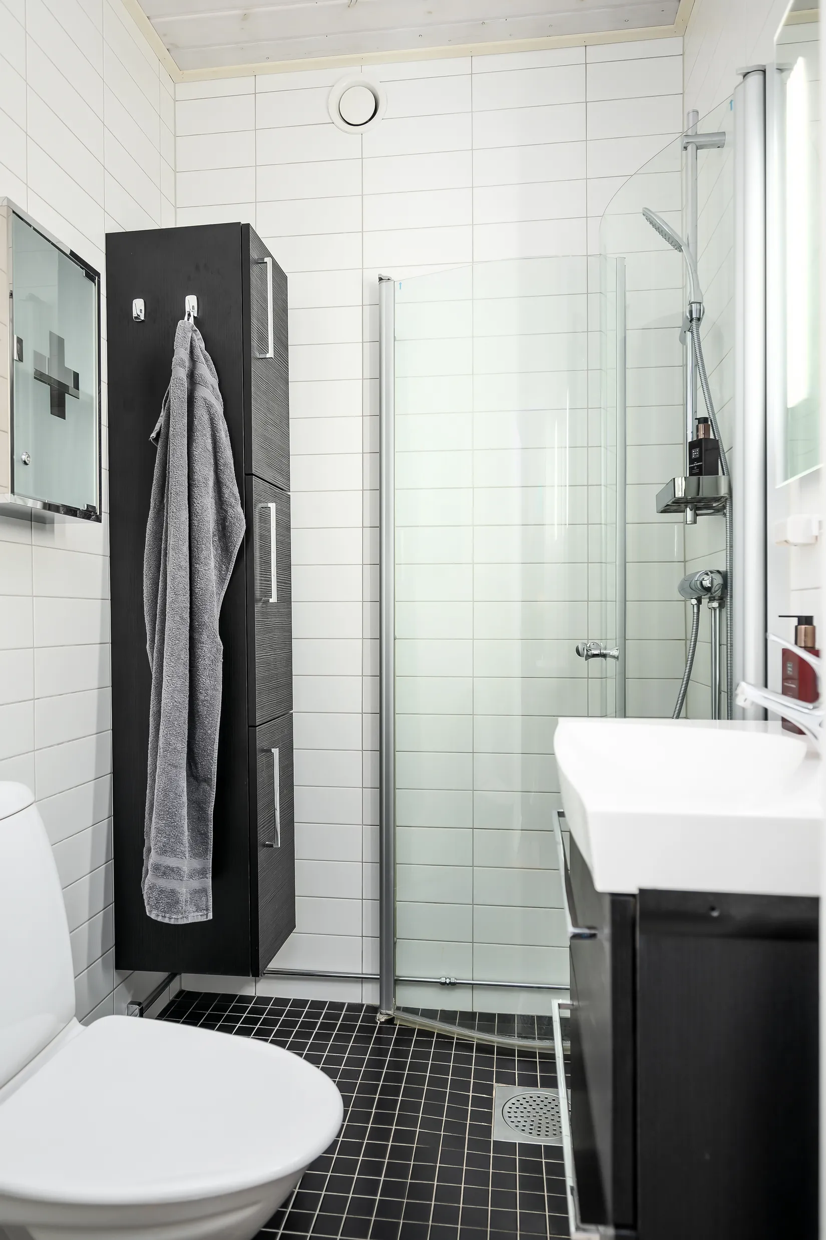 Bostadsrätt, Lövlundsvägen 25B, Centralt, Nynäshamn