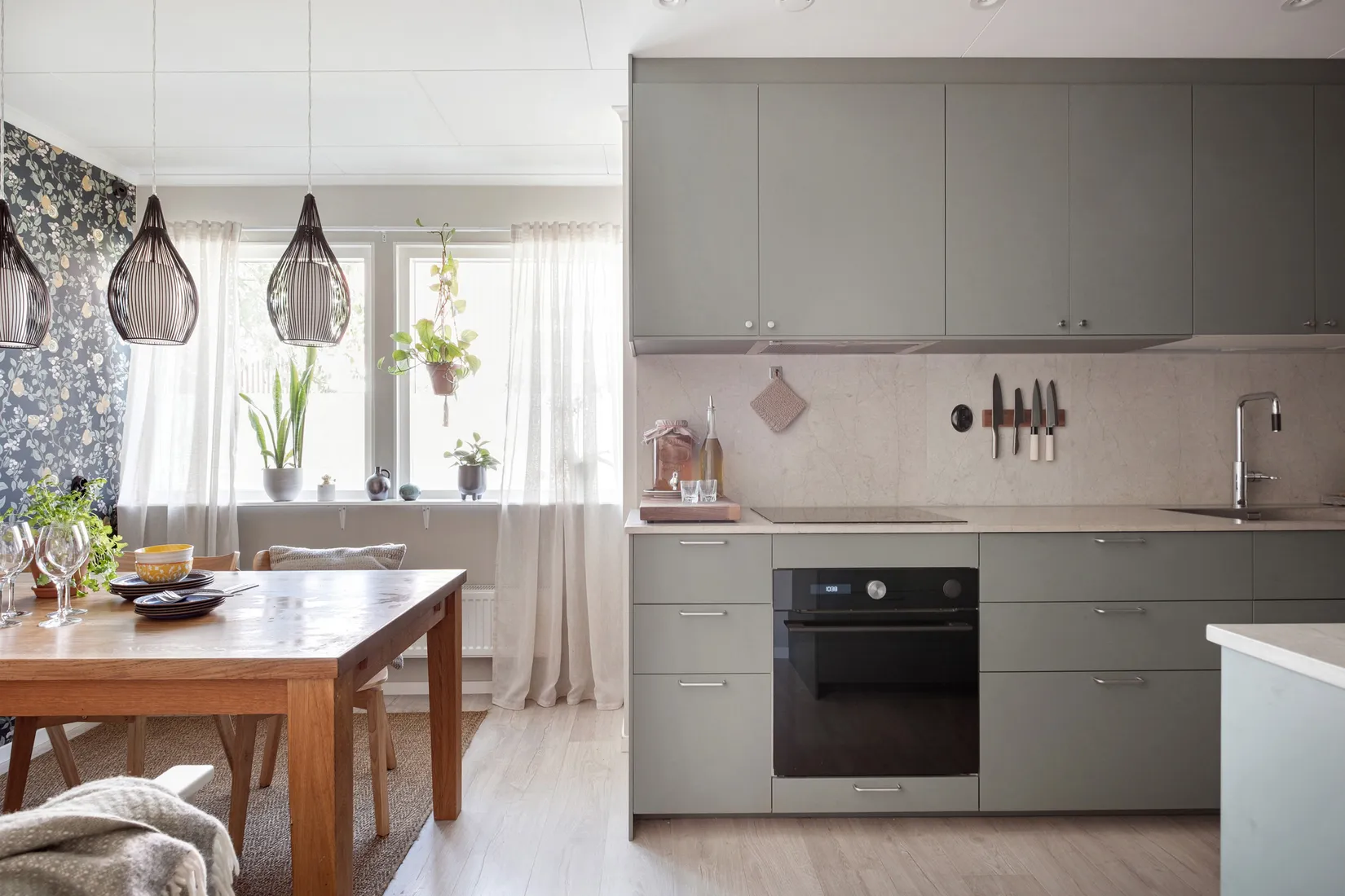 Radhus, Båtsman lustigs gata 138, Backatorp, Göteborg