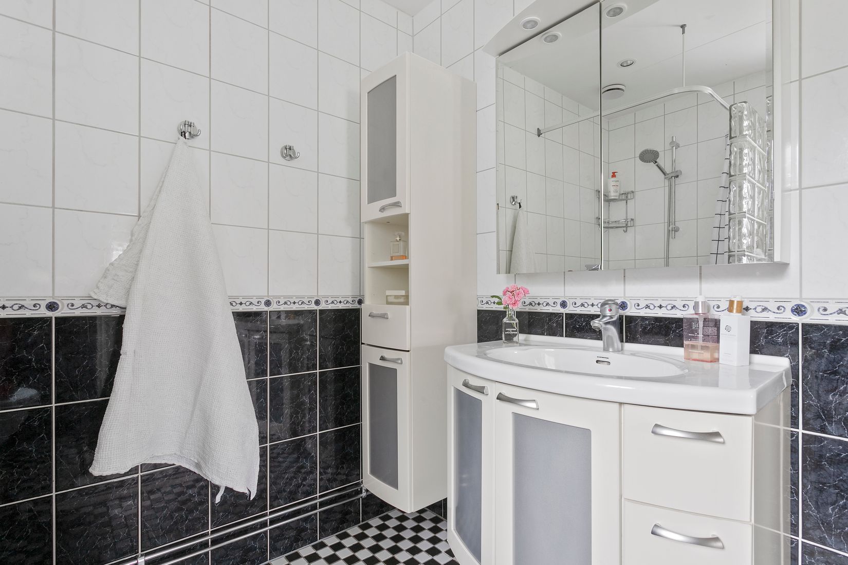 Villa, Strandbackavägen 8, Träslövsläge, Varberg