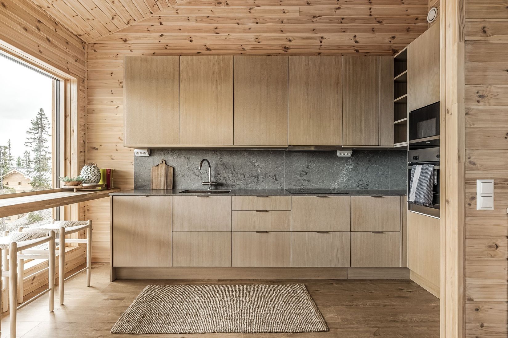 Radhus, Svampstigen 9B, Svampstigen, Utsikten, Storhogna, Berg