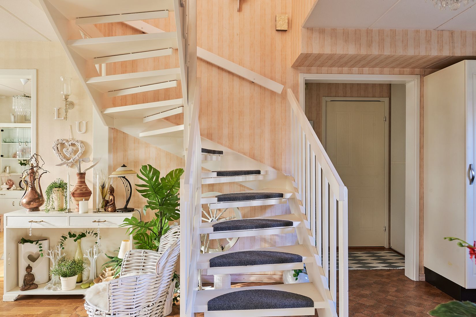 Villa, Nyponstigen 14, Finninge, Strängnäs