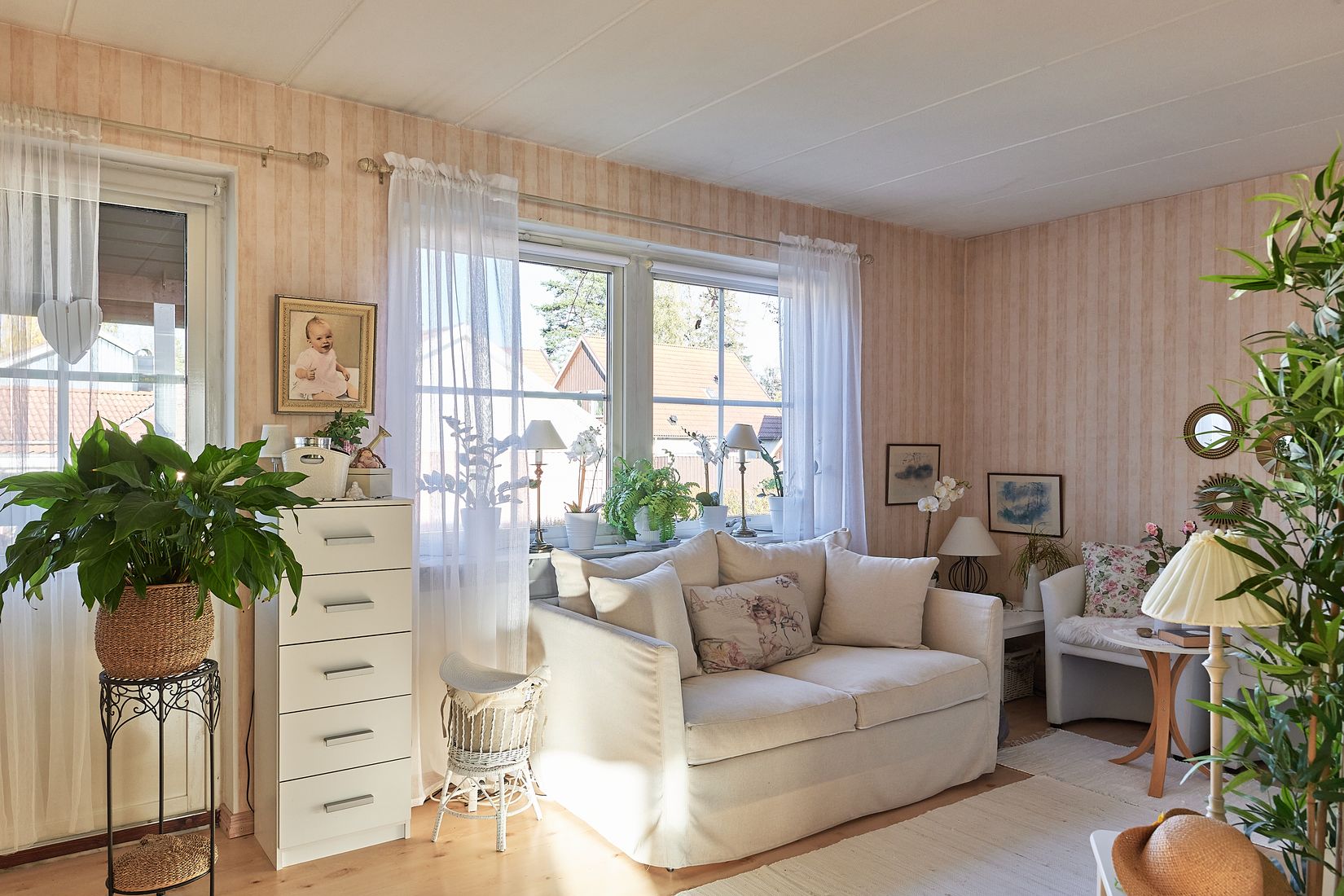 Villa, Nyponstigen 14, Finninge, Strängnäs