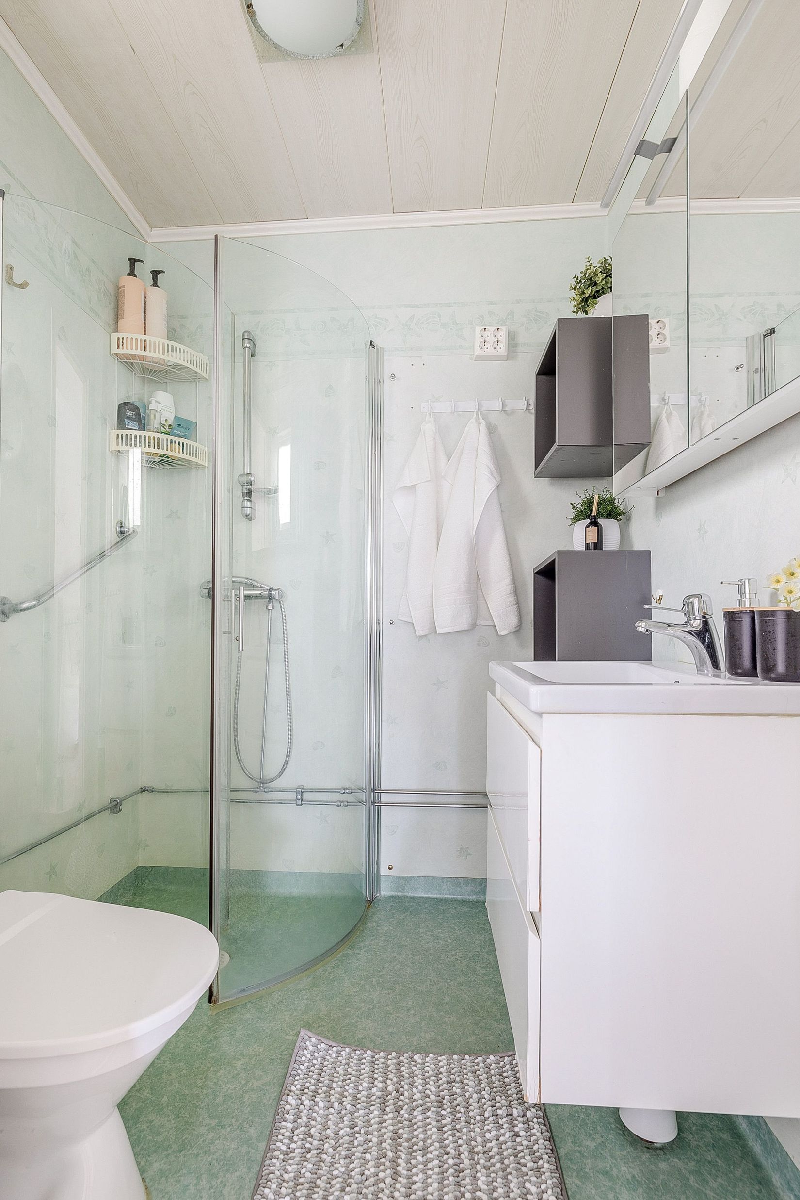 Villa, Rosenhällsgatan 12, Snopptorp, Eskilstuna