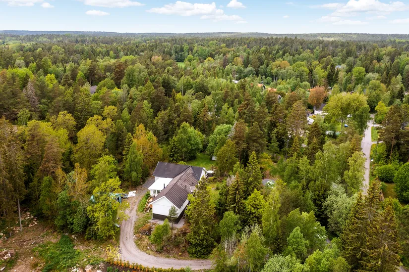 Villa, Tornbergavägen 17, Tungelsta, Haninge