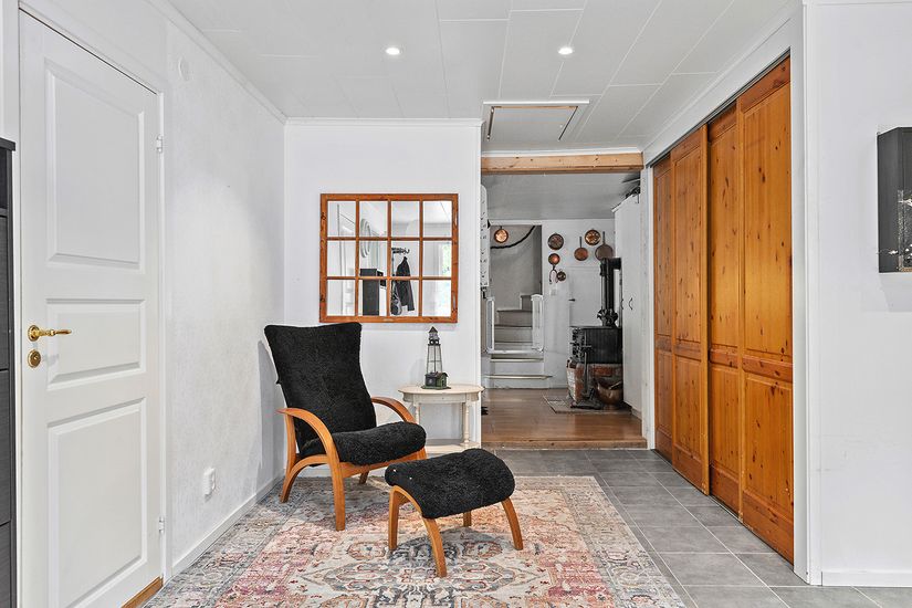 Villa, Kollanda 145, Ale