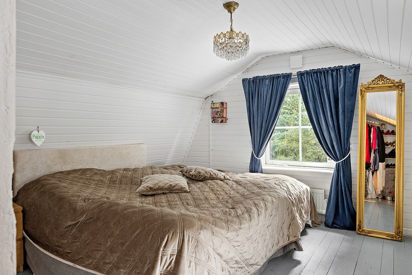 Villa, Kollanda 145, Ale