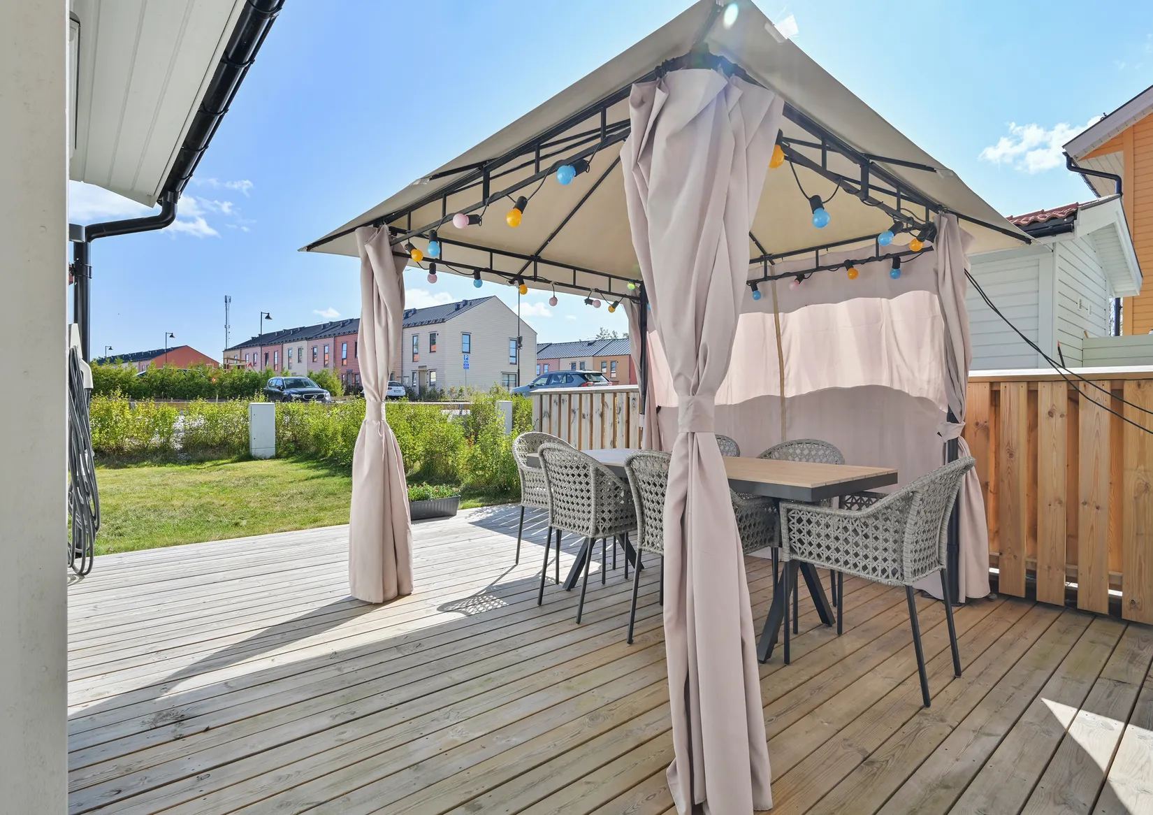 Bostadsrätt, Radhus, Gyllenstiernas allé 88, Steninge Slottsby, Sigtuna