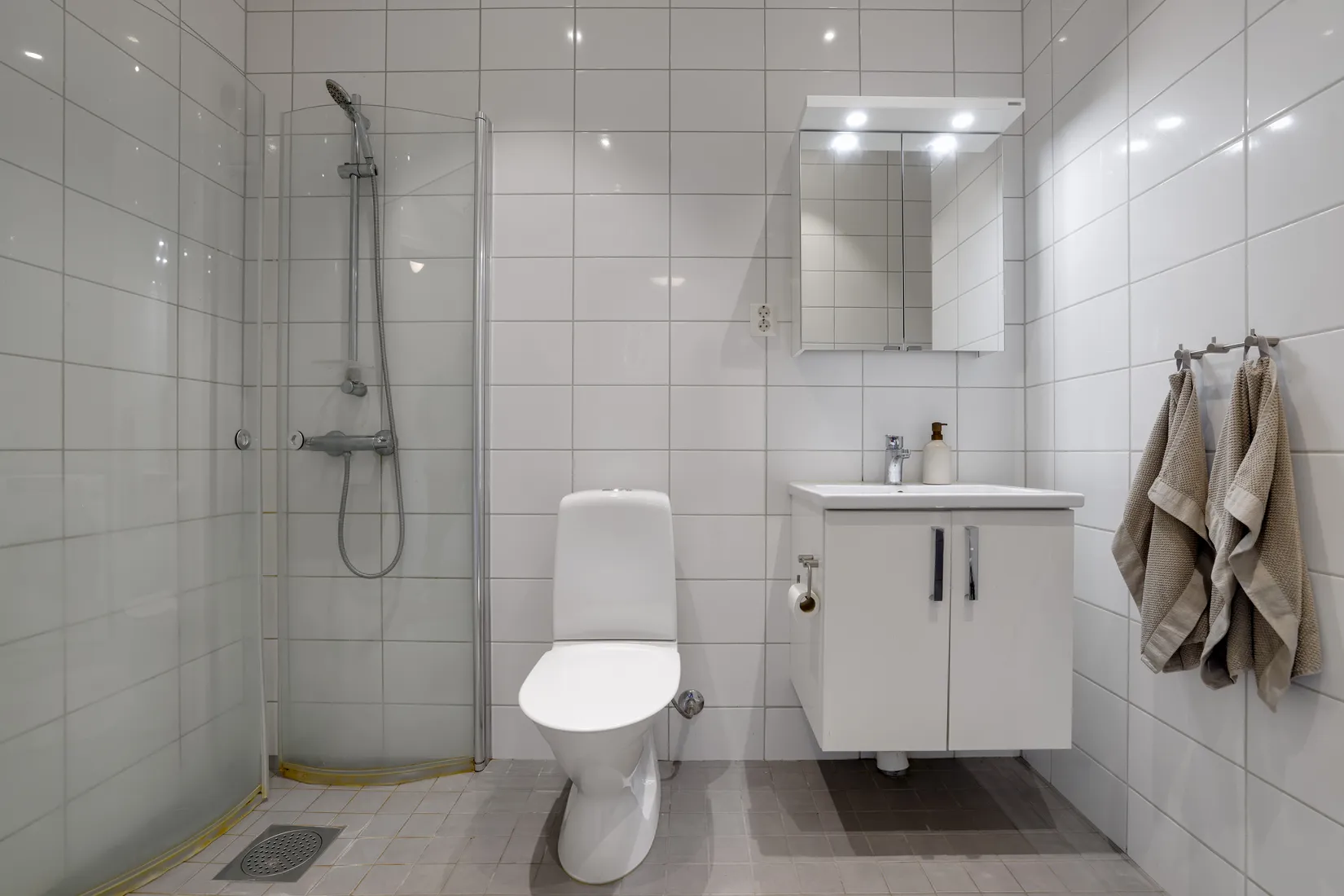 Bostadsrätt, Lillbackavägen 11, Södra Ladugårdsängen, Örebro