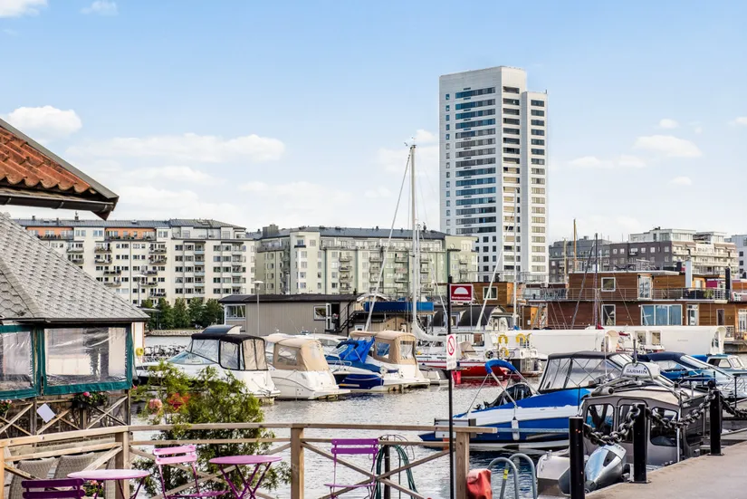 Bostadsrätt, Infanterigatan 23, Gamla Huvudsta/Västra Skogen, Solna