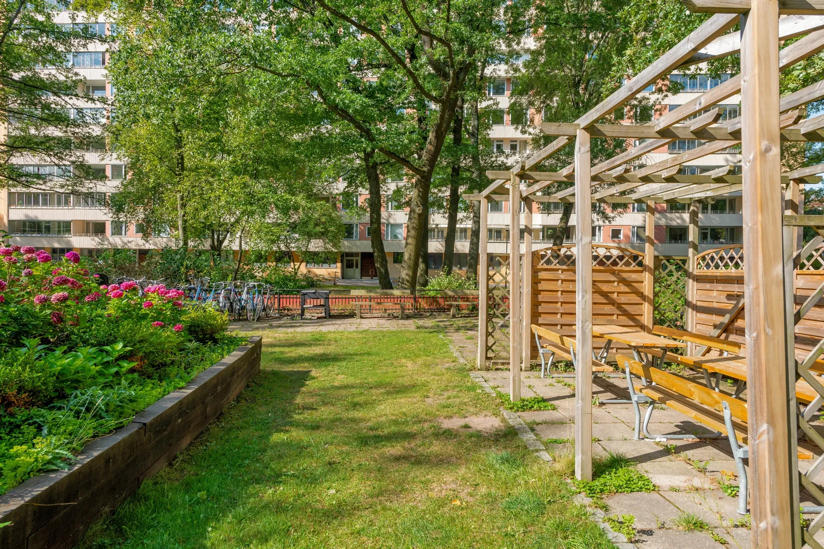 Bostadsrätt, Infanterigatan 23, Gamla Huvudsta/Västra Skogen, Solna