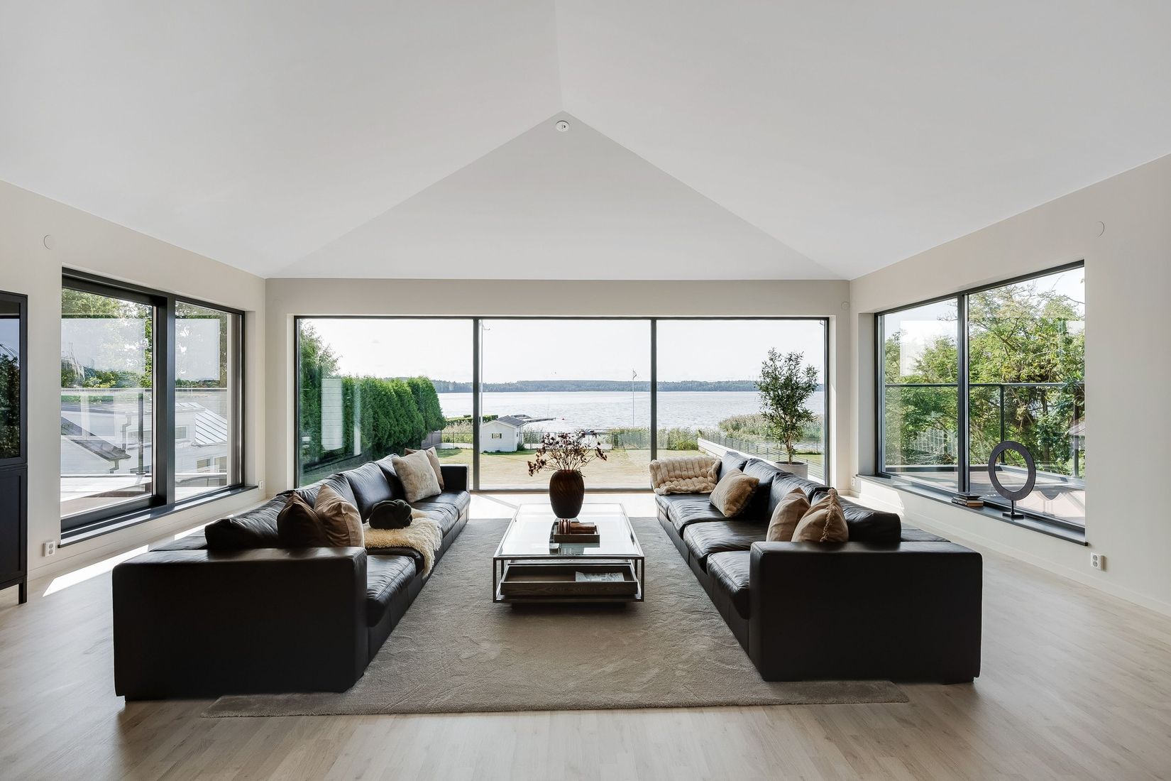 Villa, Strandvägen 18B, Kalmarsand/Fånäs, Håbo