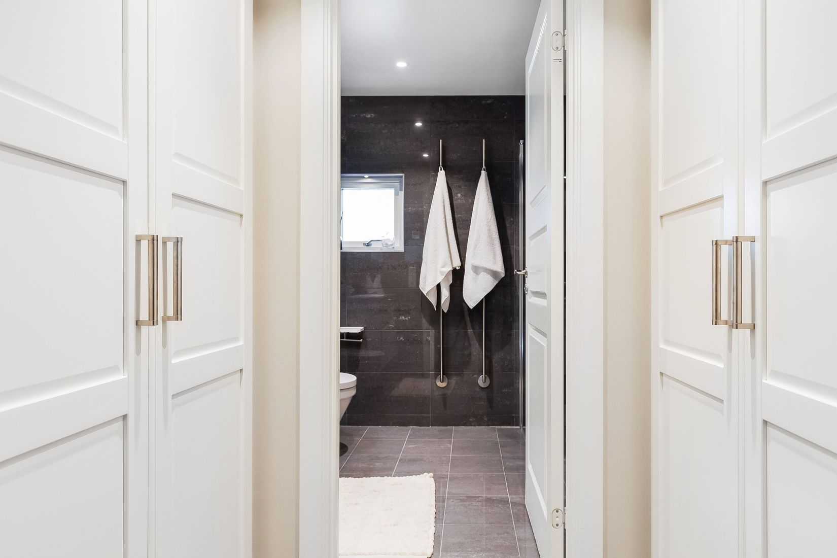 Villa, Strandvägen 18B, Kalmarsand/Fånäs, Håbo