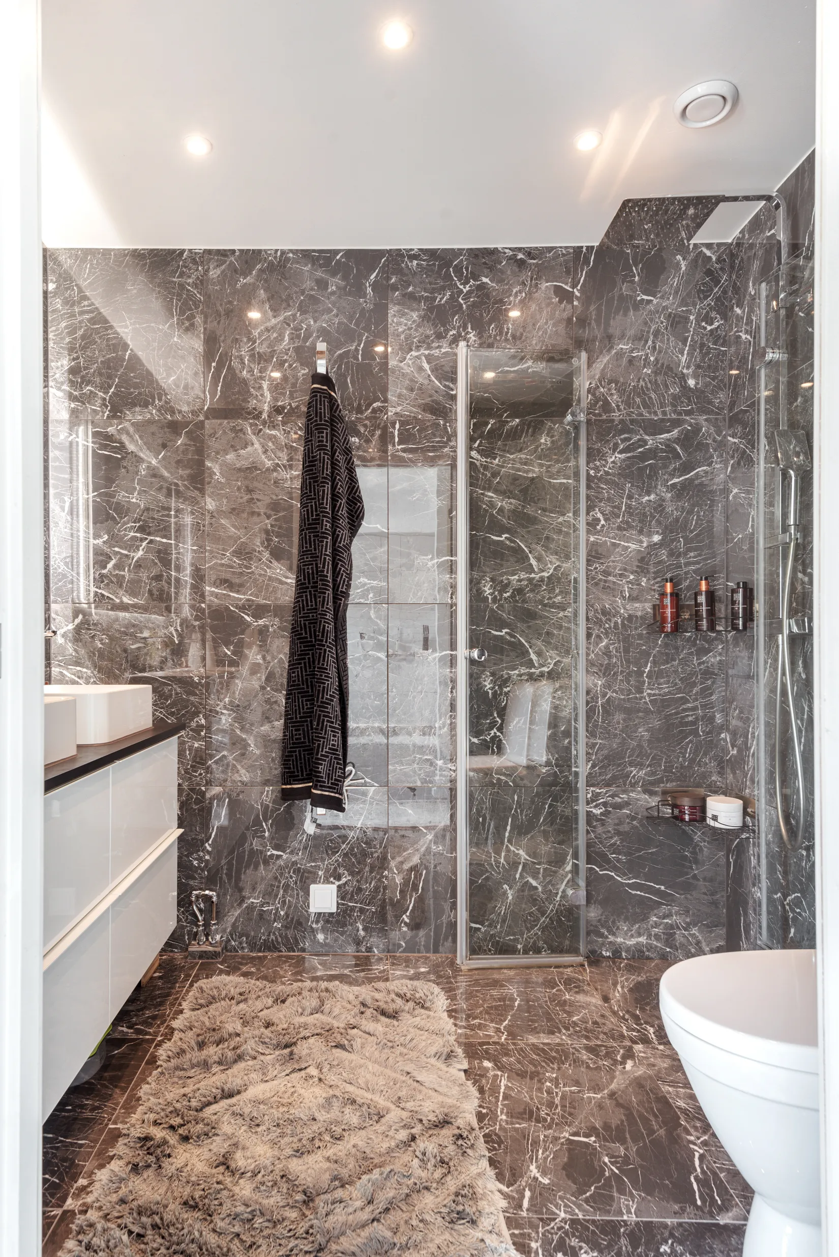 Radhus, Skeppsbyggaregatan 3A, Centrala Hisingen - Tolered, Göteborg