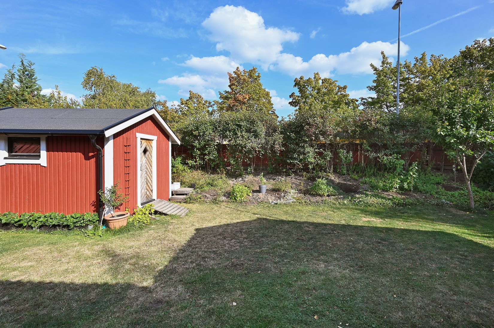 Villa, Radhus, Operettgränd 2, Viksjö - Hummelmora, Järfälla