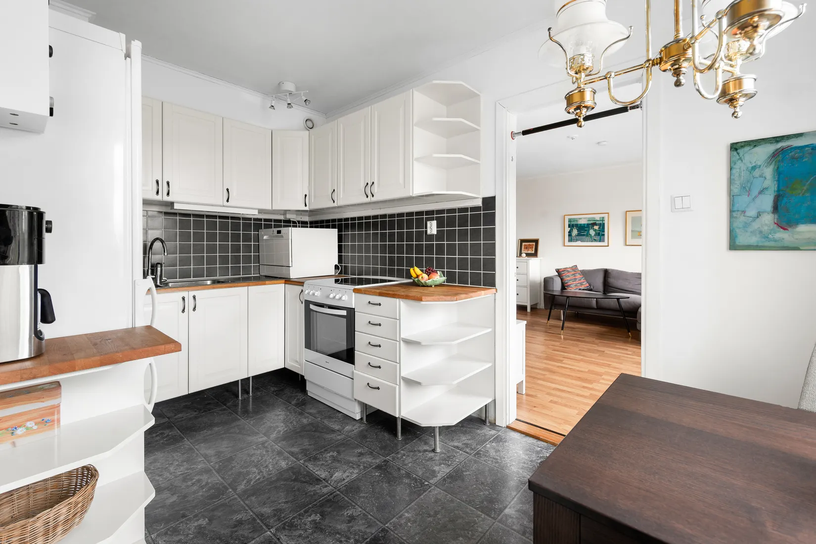 Bostadsrätt, Fabelvägen 9, Kallhäll, Järfälla