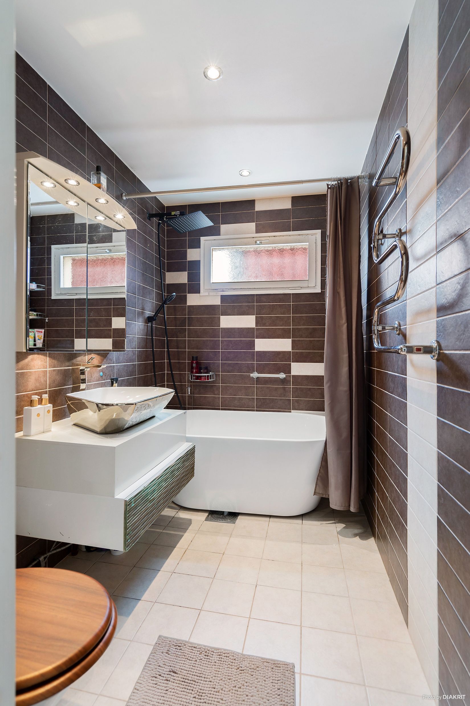 Radhus, Rättviksvägen 21, Norrviken, Sollentuna