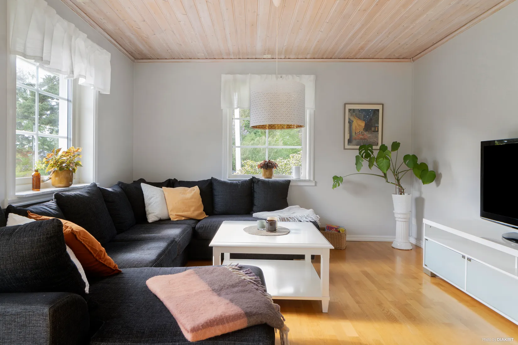 Villa, Skogvaktarvägen 7, Segeltorp/Juringe, Huddinge