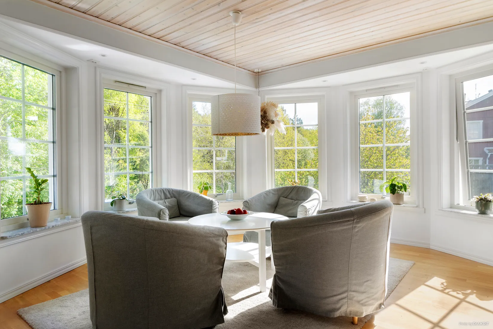 Villa, Skogvaktarvägen 7, Segeltorp/Juringe, Huddinge