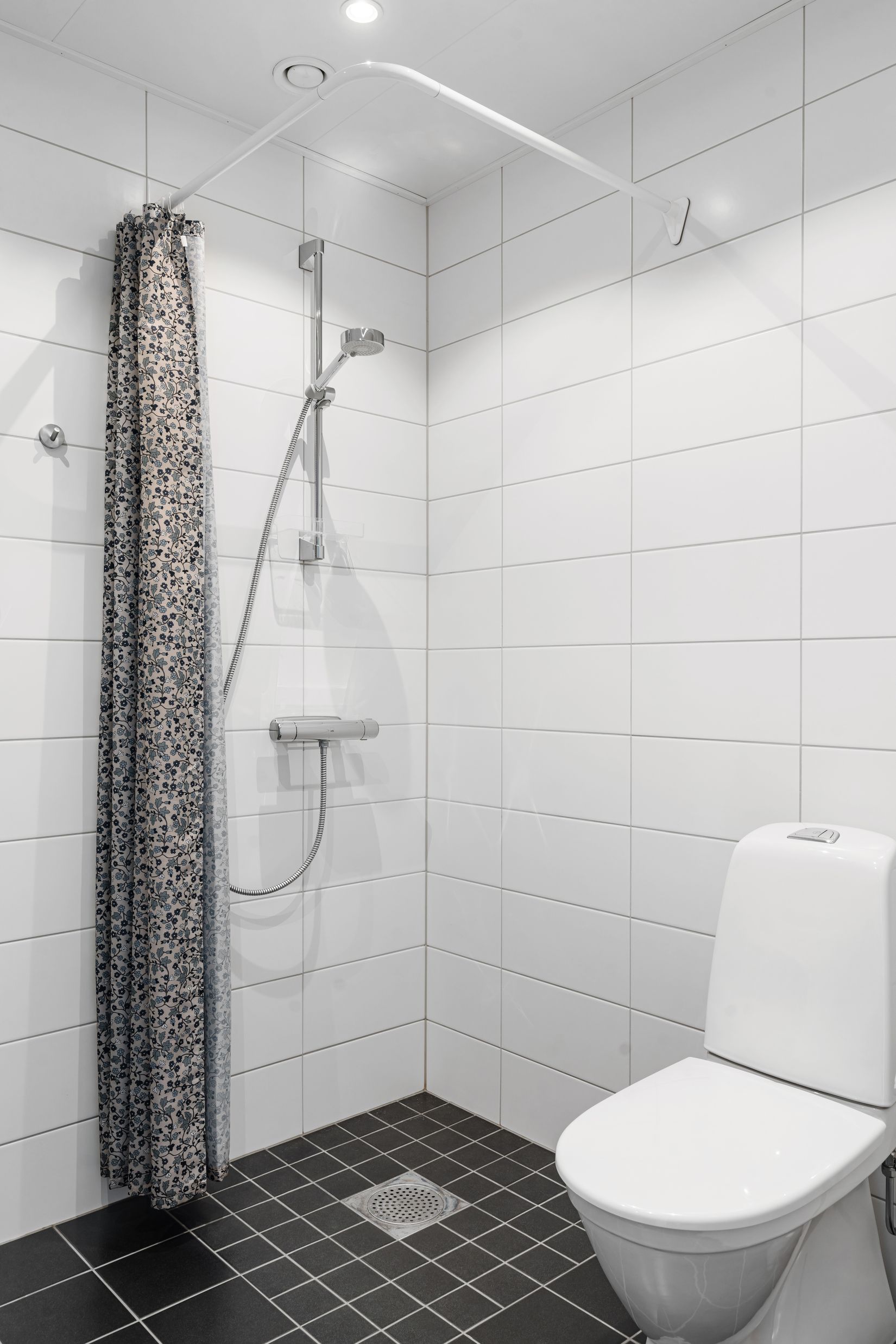 Bostadsrätt, HÄGERNEHOLMSVÄGEN 7A, VÅN 5/5, Hägerneholm, Täby