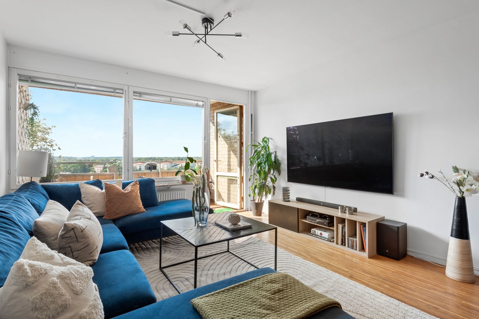 Bostadsrätt, Jungfrudansen 50, Huvudsta, Solna