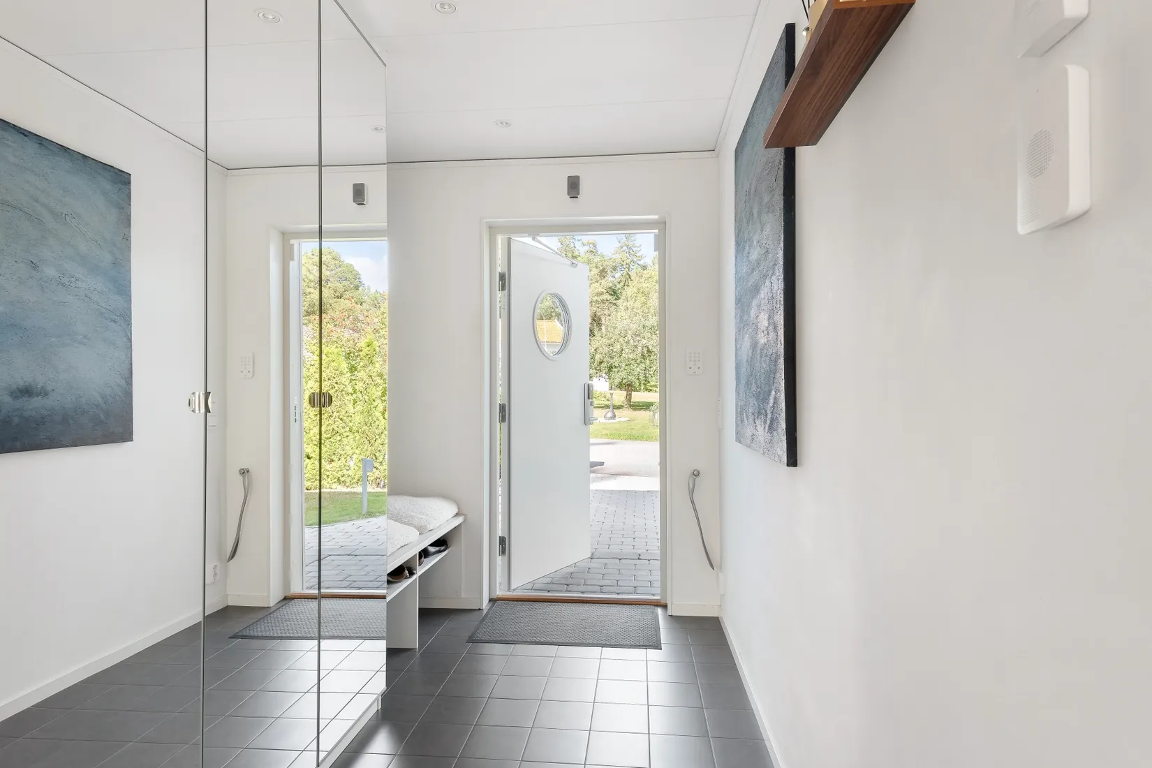 Villa, Björnstiernas väg 28C, Stäket, Järfälla