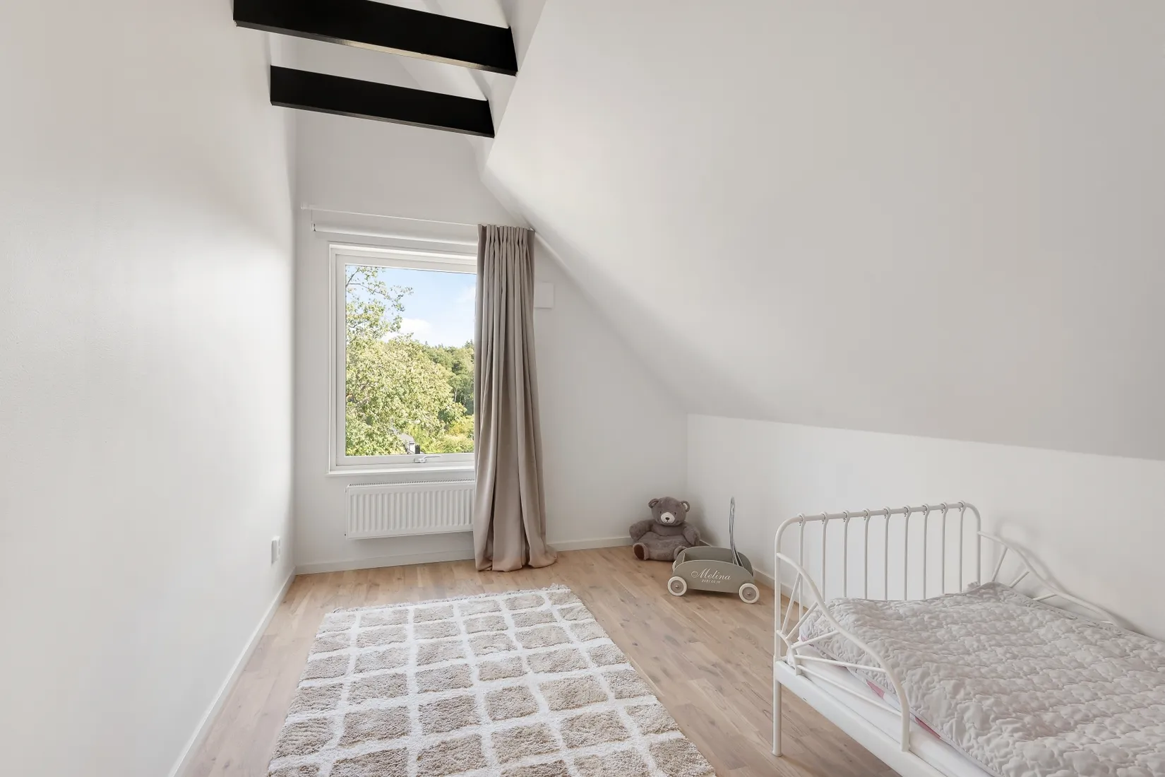 Villa, Björnstiernas väg 28C, Stäket, Järfälla