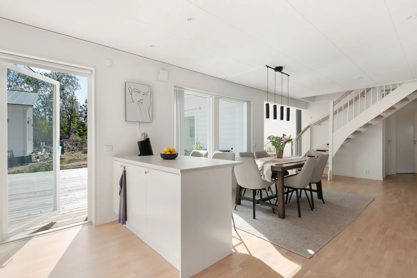 Villa, Björnstiernas väg 28C, Stäket, Järfälla