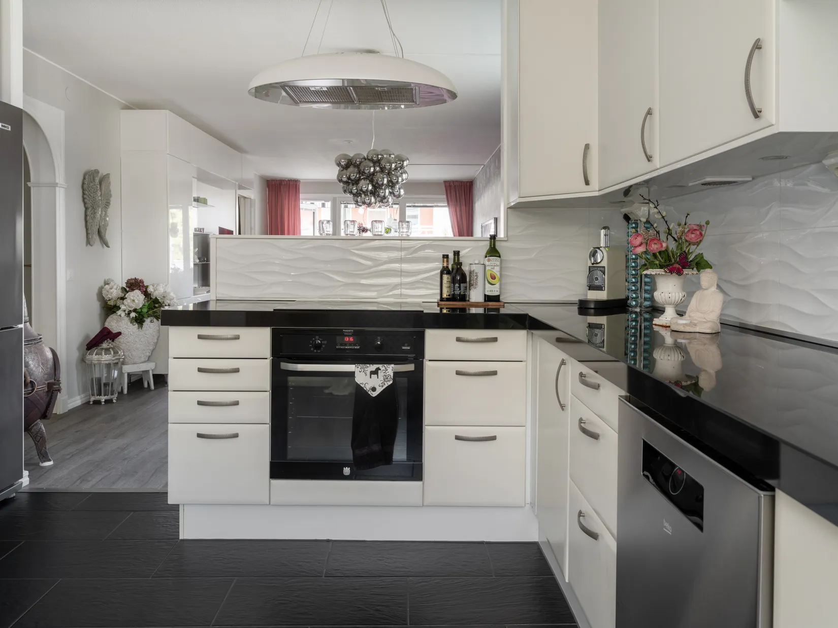 Bostadsrätt, Lomvägen 40, Kärrdal, Sollentuna