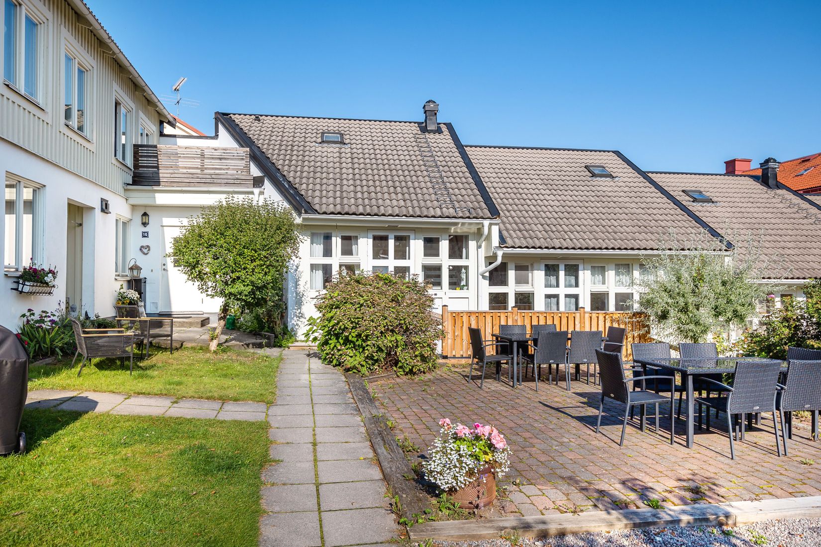 Bostadsrätt, Kyrkogatan 1F, Centralt vid Kyrkberget, Strängnäs