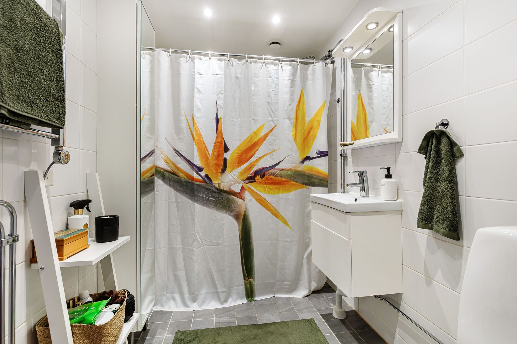 Bostadsrätt, Kyrkogatan 1F, Centralt vid Kyrkberget, Strängnäs