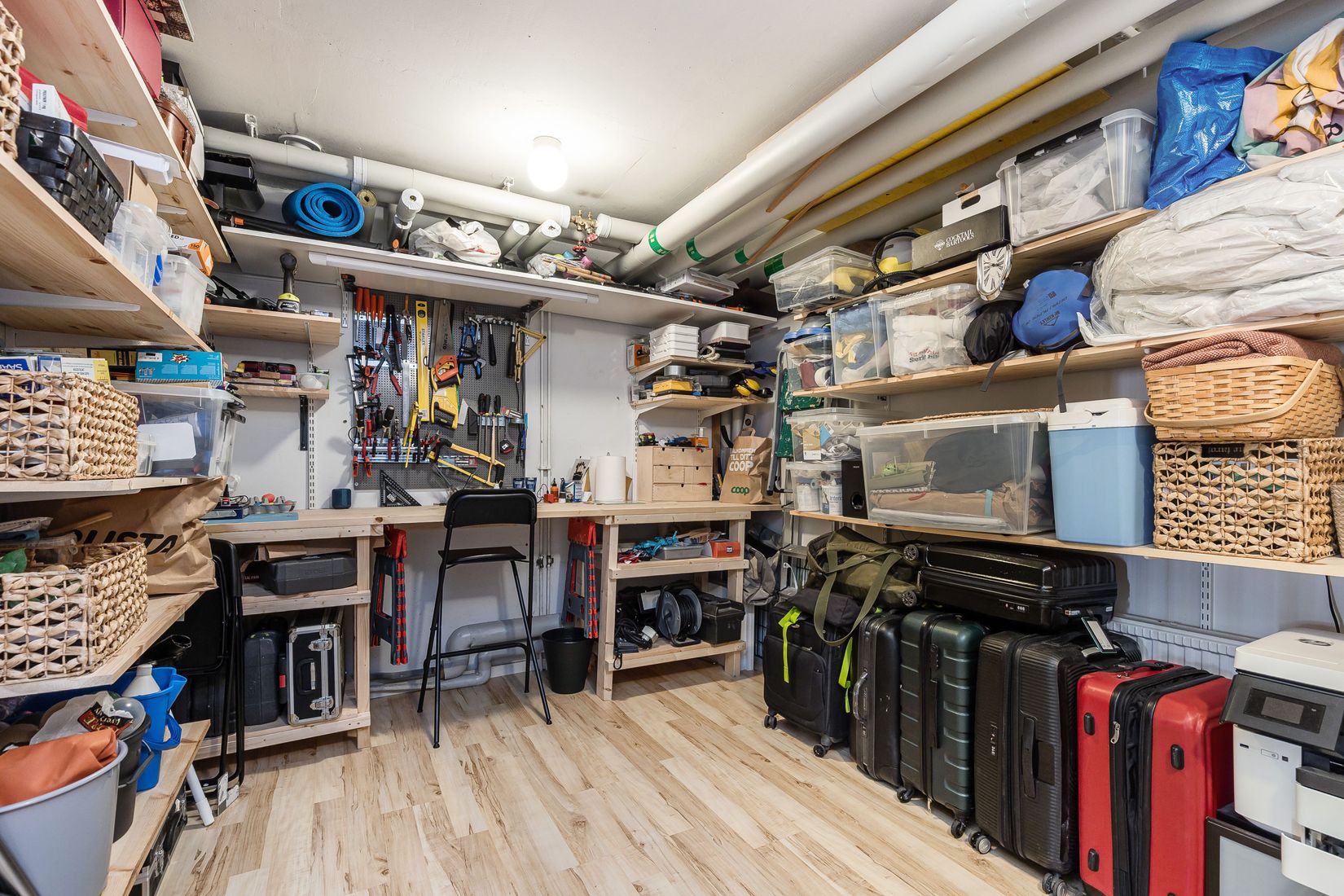 Bostadsrätt, Kyrkogatan 1F, Centralt vid Kyrkberget, Strängnäs