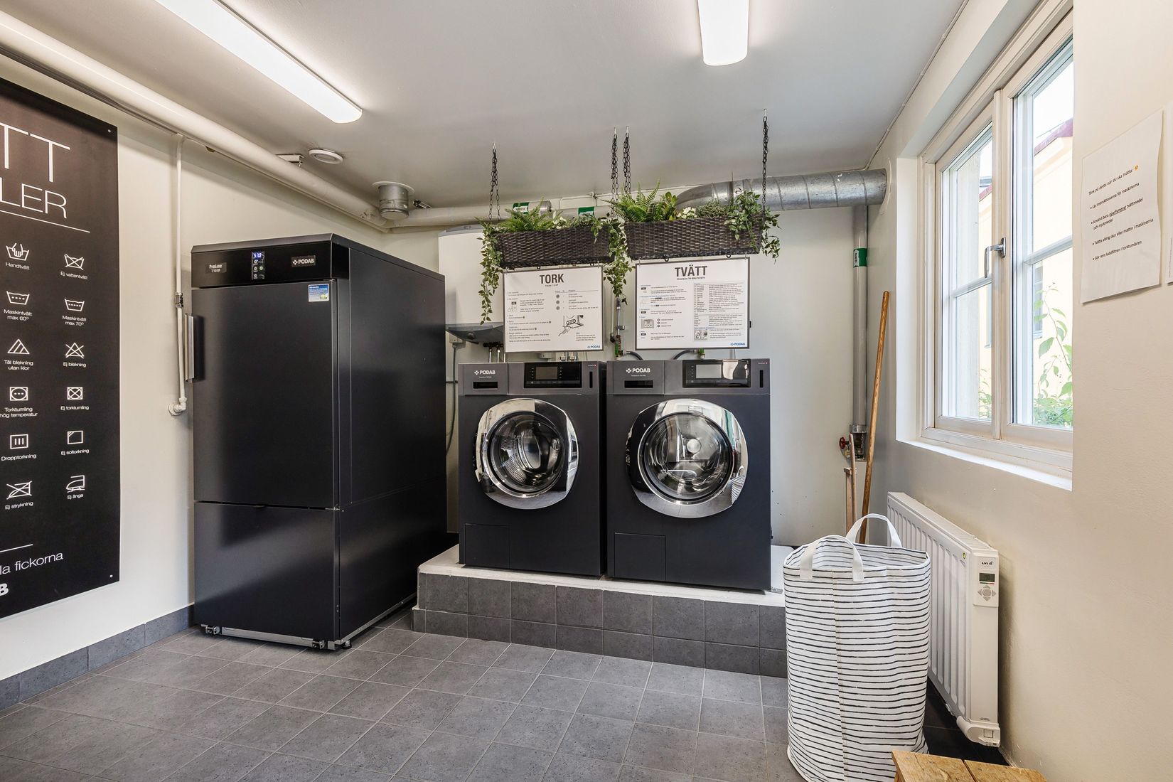 Bostadsrätt, Kyrkogatan 1F, Centralt vid Kyrkberget, Strängnäs