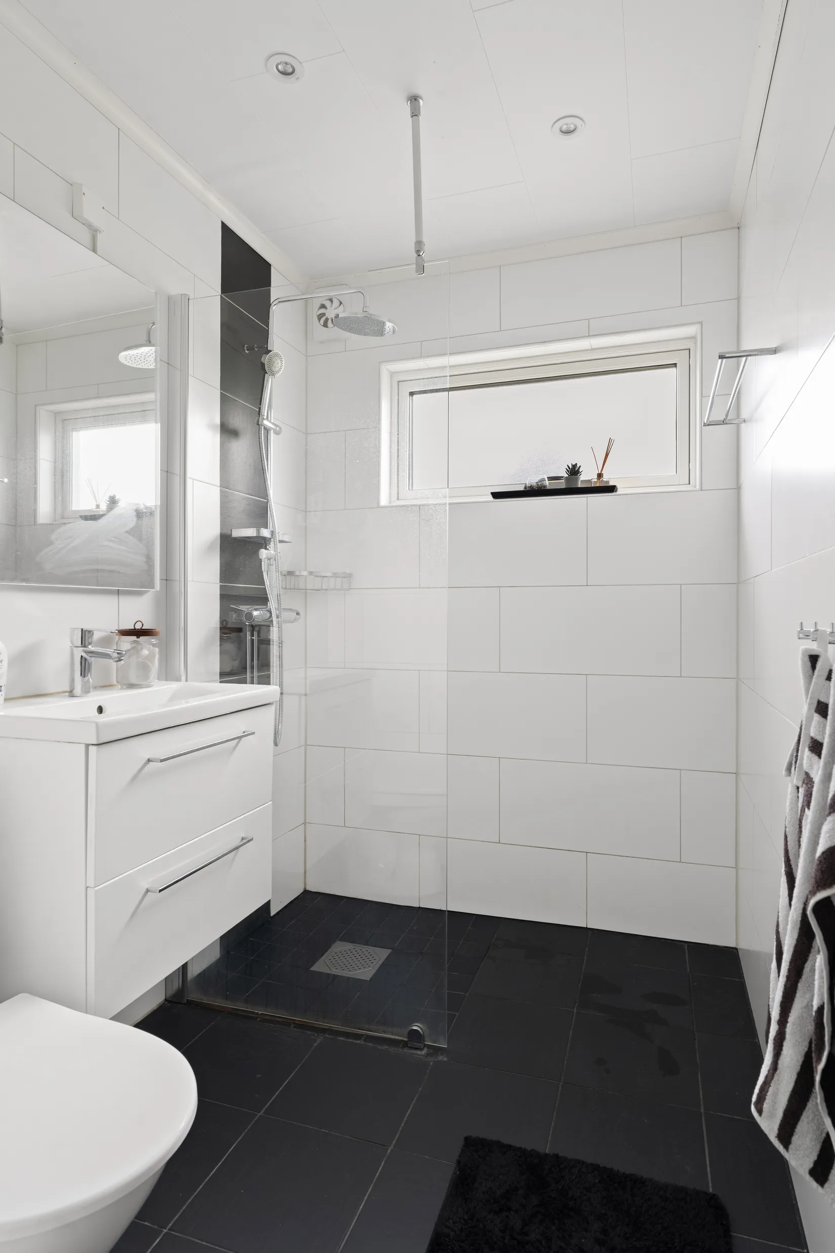 Villa, Fiskebåtsvägen 23, Alnö, Centralt, Sundsvall