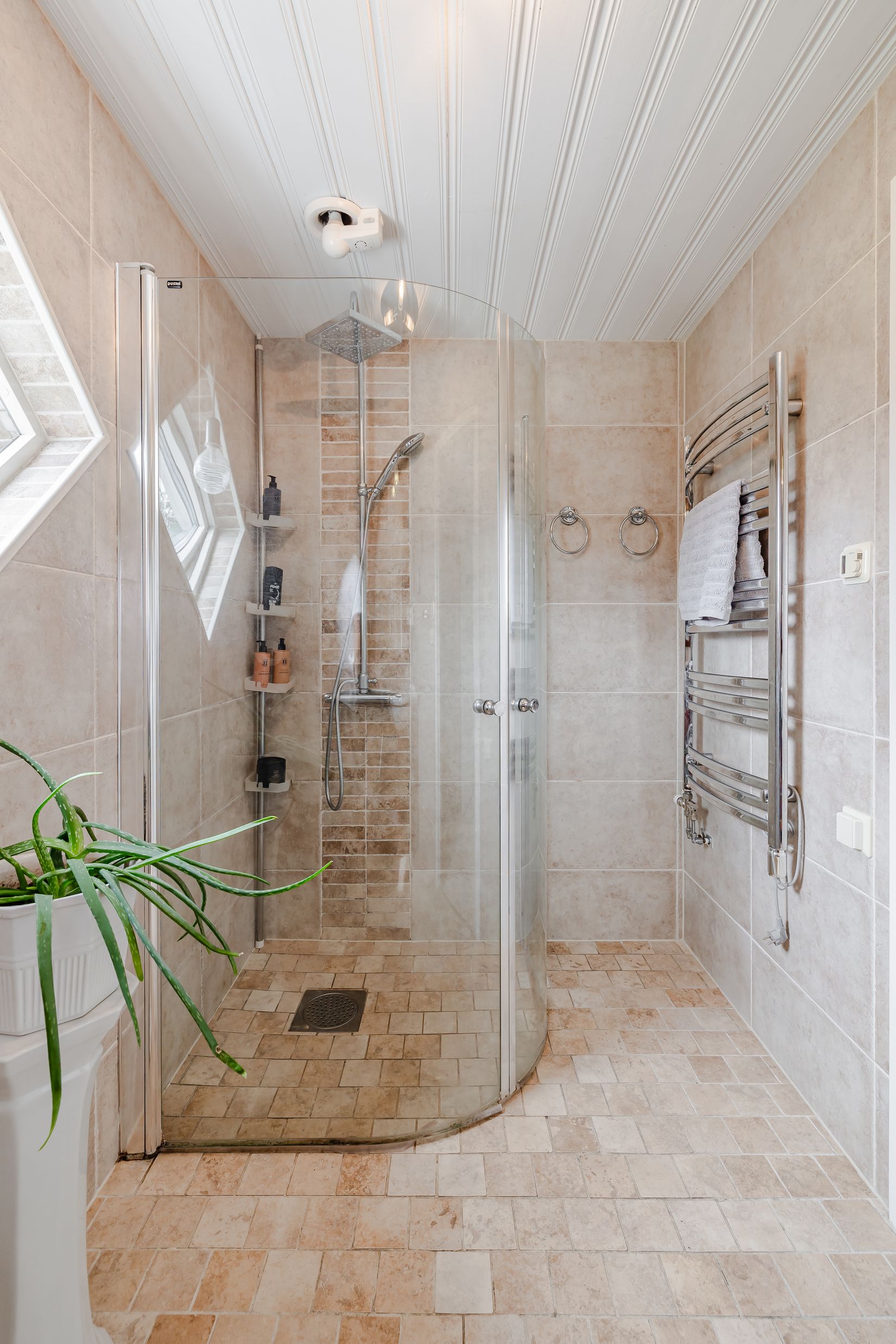 Villa, Väsbyvägen 4, Grums