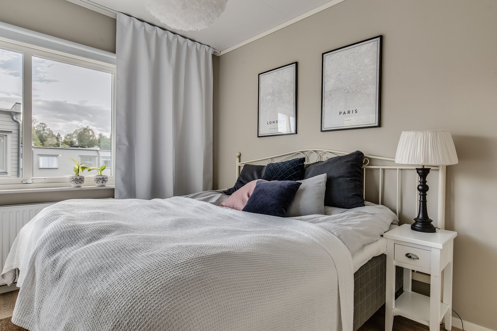 Radhus, Plåtslagarvägen 32, Mörtnäs, Värmdö