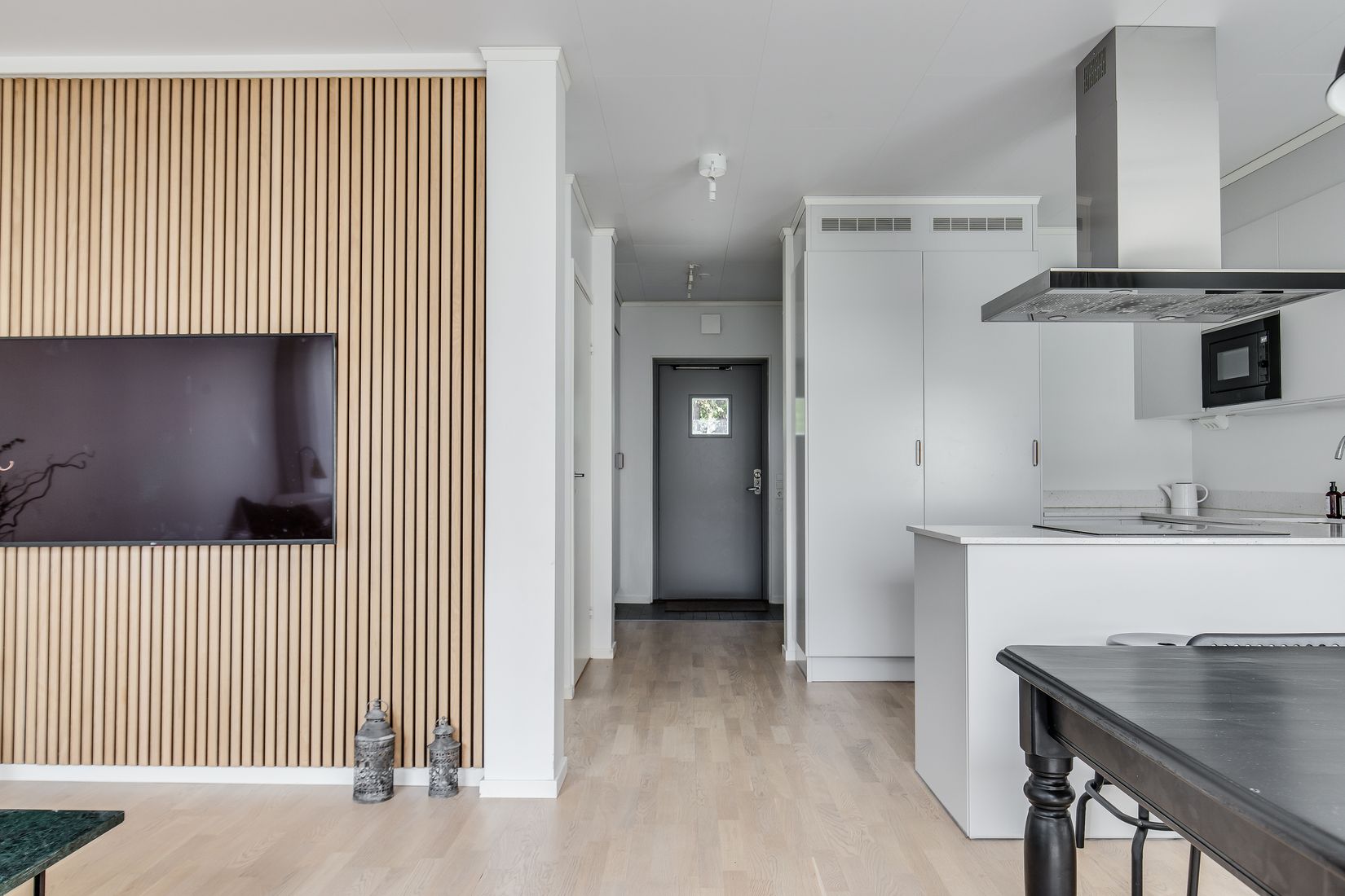 Radhus, Plåtslagarvägen 32, Mörtnäs, Värmdö