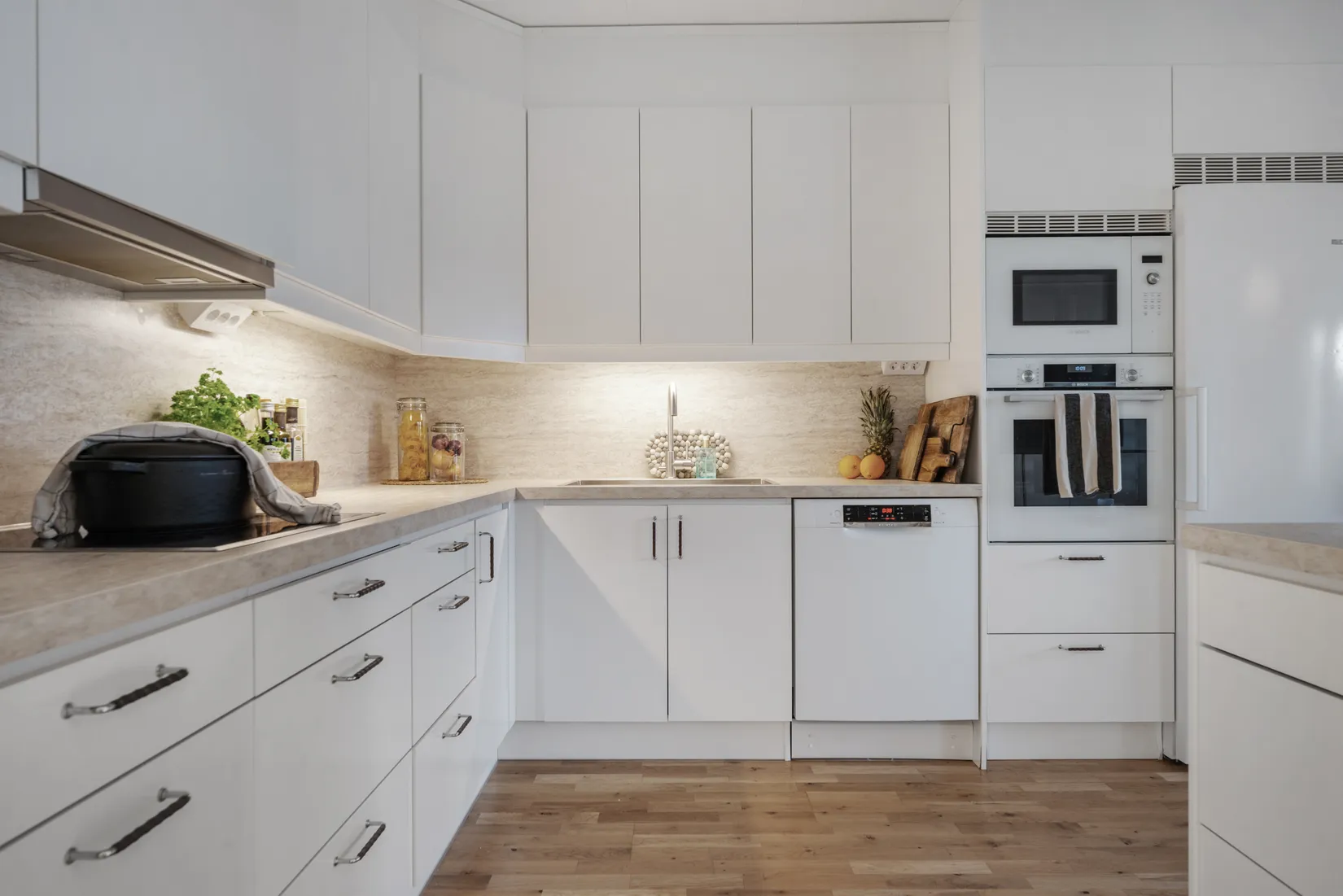 Bostadsrätt, Radhus, Gravensteinervägen 67, Hälltorp, Trollhättan