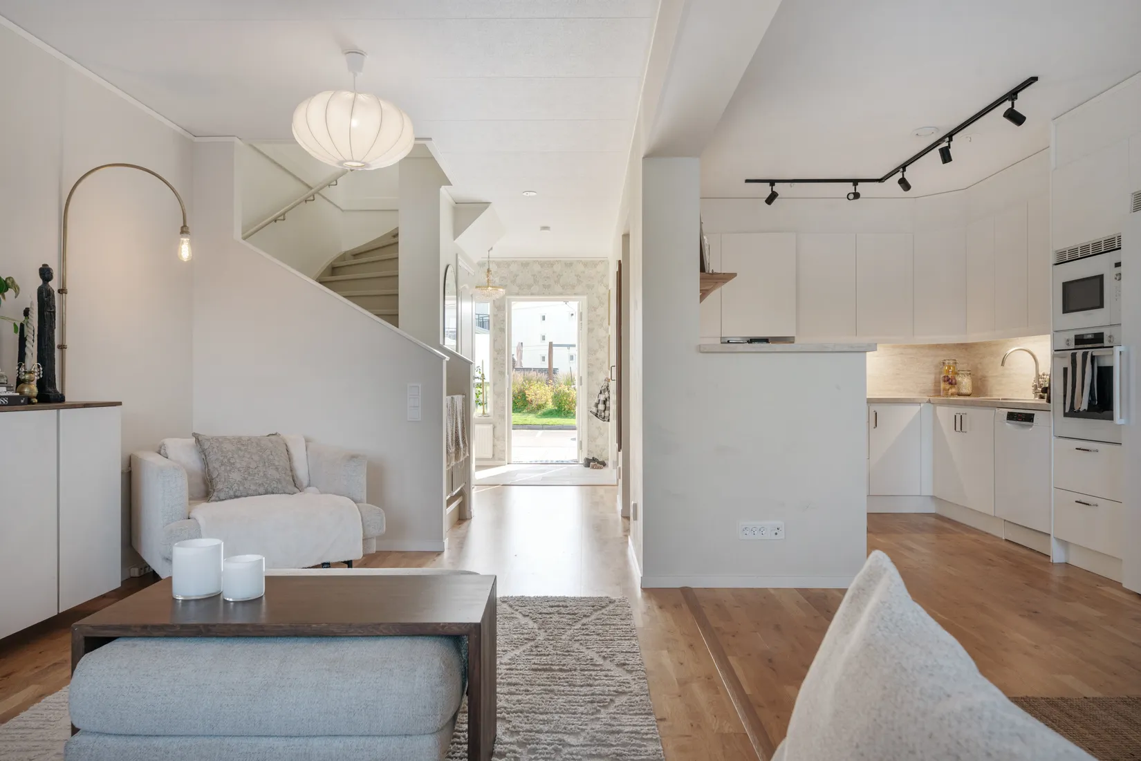 Bostadsrätt, Radhus, Gravensteinervägen 67, Hälltorp, Trollhättan